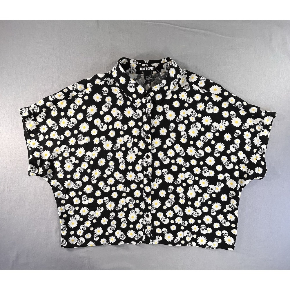 Hot Topic Skulls &‎ Daisies Woven Button-Up Cropped Shirt Women's Large